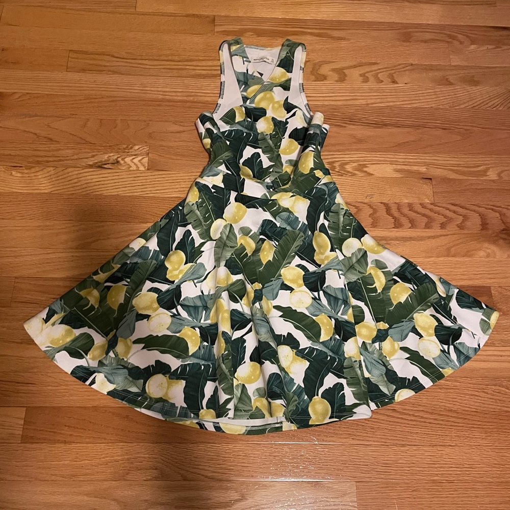 Cute Abercrombie summer mini